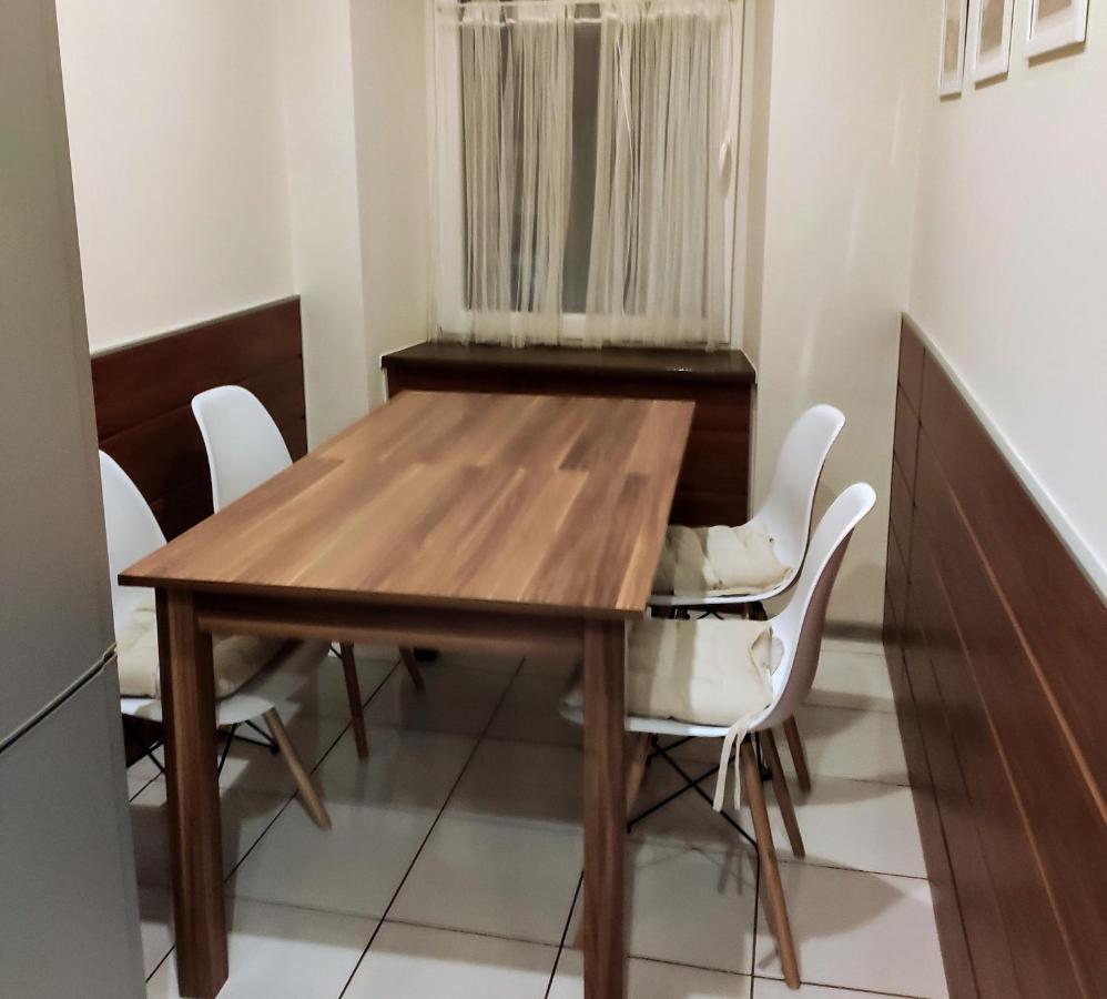 דירות דוז'ניקי ז'דרוז' Apartament Przy Rynku מראה חיצוני תמונה